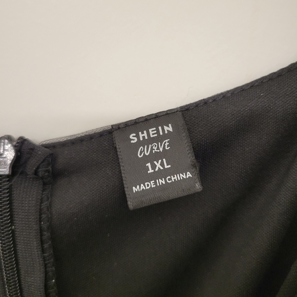 Shein floral dress - Picture 3 of 3